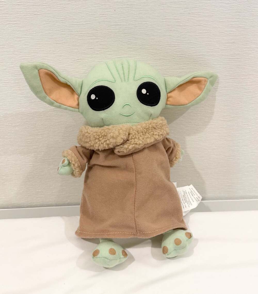 Star Wars The Mandalorian Grogu "The Child" Plush Pillow Buddy